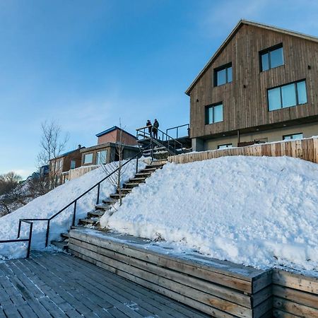 Bay House Hostel Petropavlovsk Kamchatsky Exterior photo